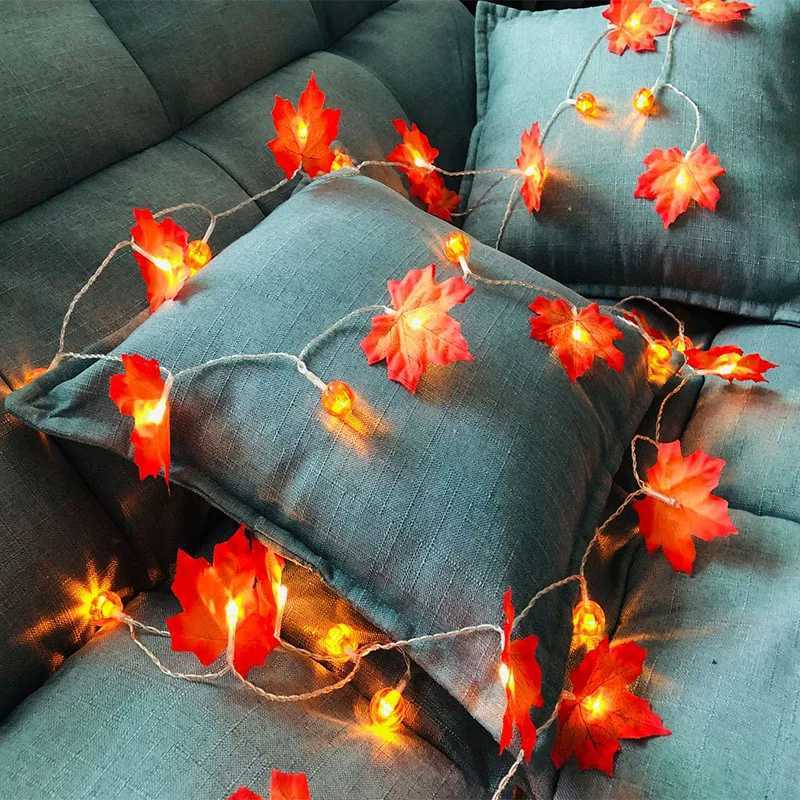 LED Strings String Lights Maple Leaf Garland Street Bulb Light For Garden Holiday Christmas Decoration Wedding YQ240401