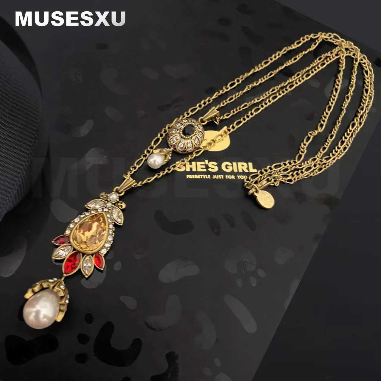 Pendentif colliers bijoux accessoires Vintage luxe Style doré Zircon gouttelette pendentif Double couche collier pour femmes fête cadeaux de mariage 240330