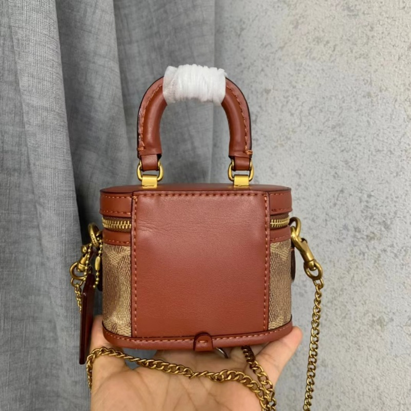 Lady Designer Bags 2023 Nieuwe TRAIL Mini Leuke Decoratieve Hanger All-match Chain Handtas Crossbody Box Bag