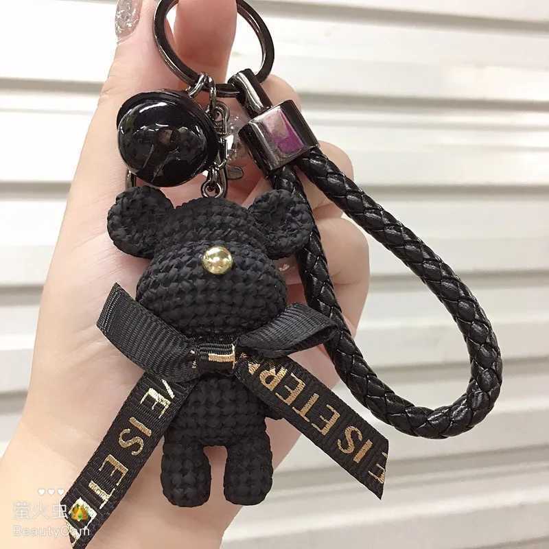 Keychains Lanyards Cute Bear Key Chain Resin Bow Bell Rabbit Keychain Weaving Fashion Doll Bag Pendant Holiday Car Key Ring For Girls Gift J240330