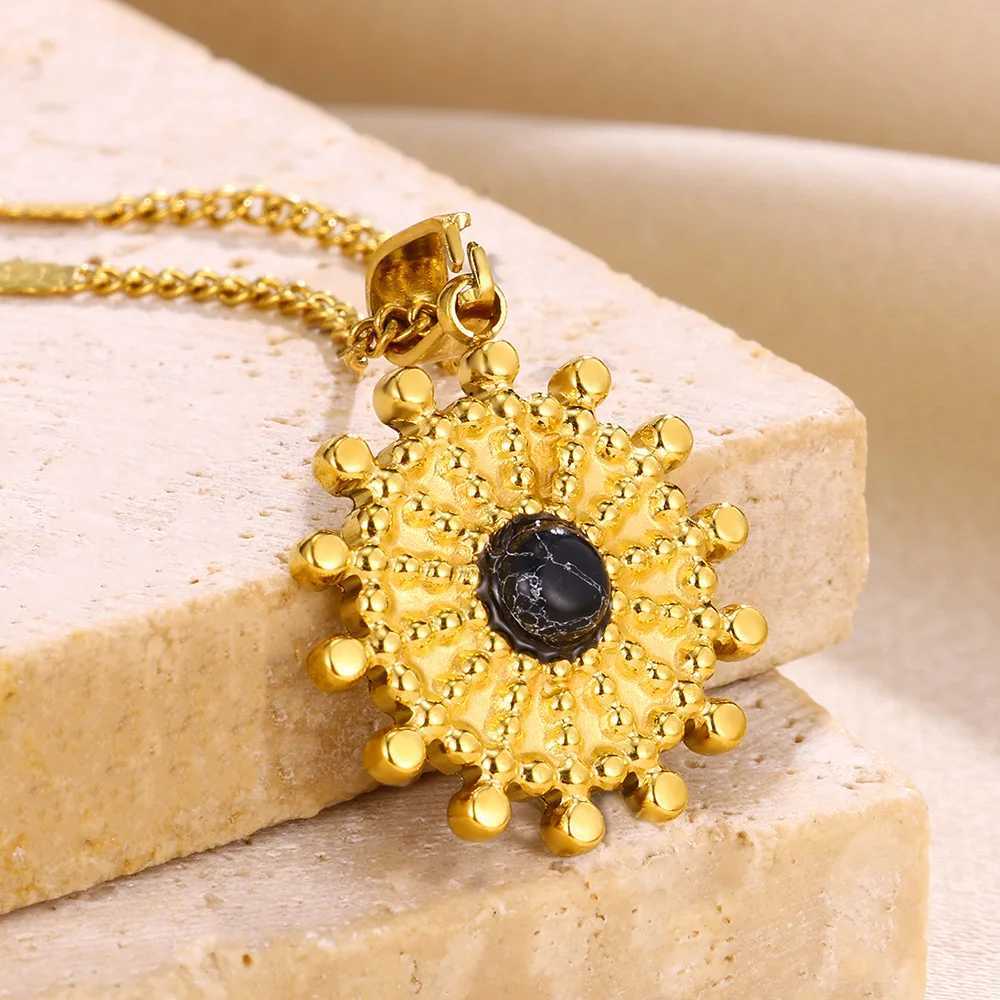 Ожерелья с подвесками из натурального камня, круглое ожерелье из нержавеющей стали с эстетической текстурой, ожерелья с подвесками для женщин, цепочка золотого цвета, трендовые ювелирные изделия в стиле хиппи 240330