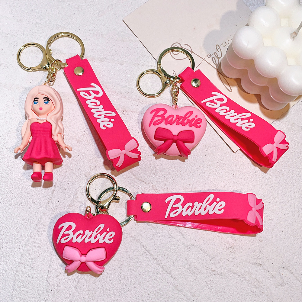 Fashion Cartoon Movie Charakter Keychain Gummi und Schlüsselring für Rucksackschmuckschlüsselkette 083558