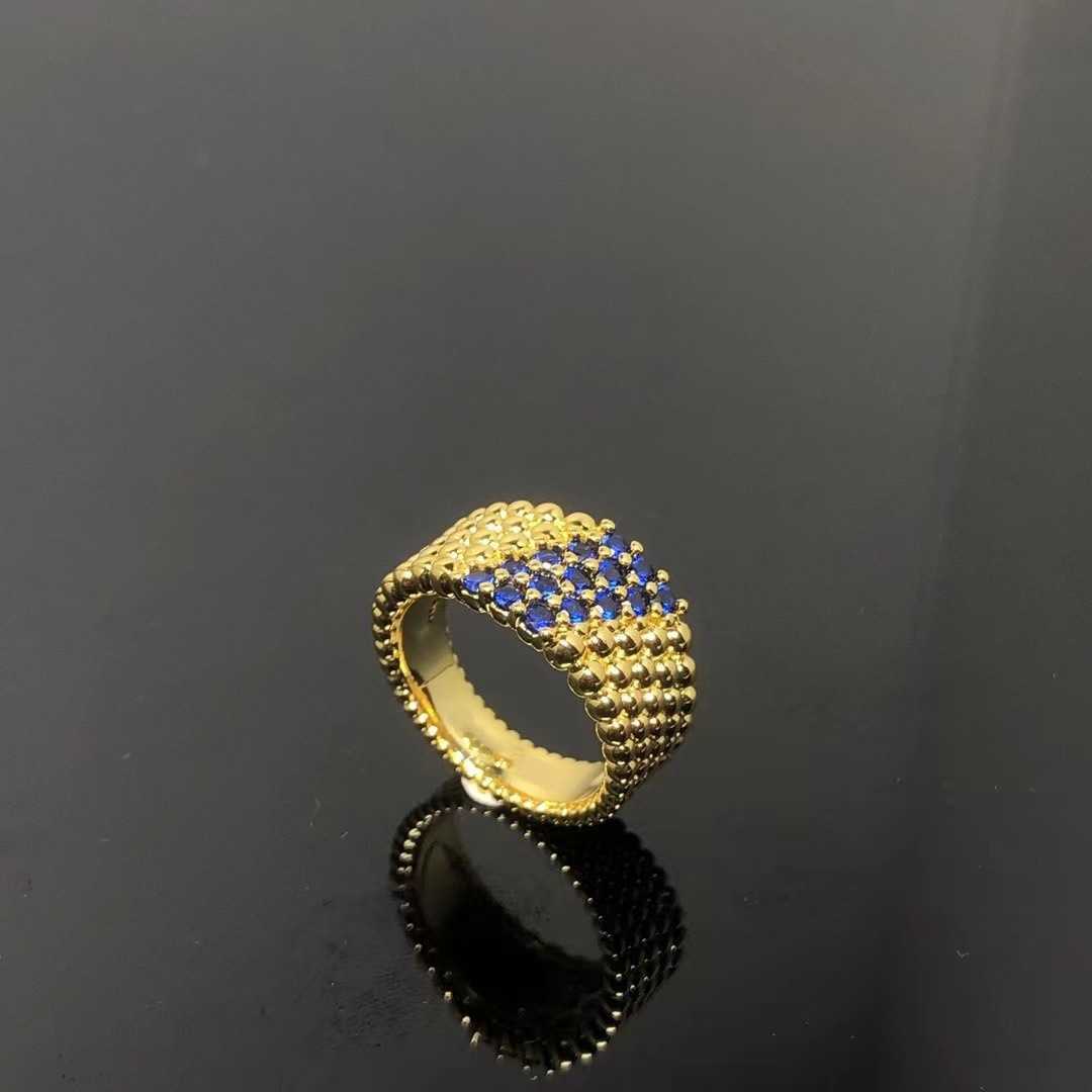 Original Hot Selling Van Diamond Blue Pearl V Gold Three Rows Ring 18K Rose Womens Style med logotyp