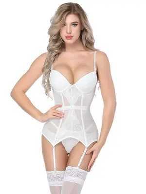 Pyjamas sexy bassages sexy gardiennes Sente à femmes corset de mode pour femmes CORSET avec courroie de corset robe à travers