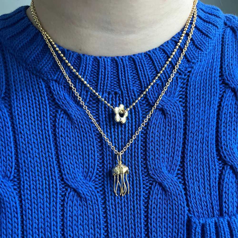 Hänghalsband kreativa bläckfisk MICA Pearl Pendant Halsband lämplig för kvinnor fashionabla guldmetall Clavik -kedja utsökta smycken gåvor2404