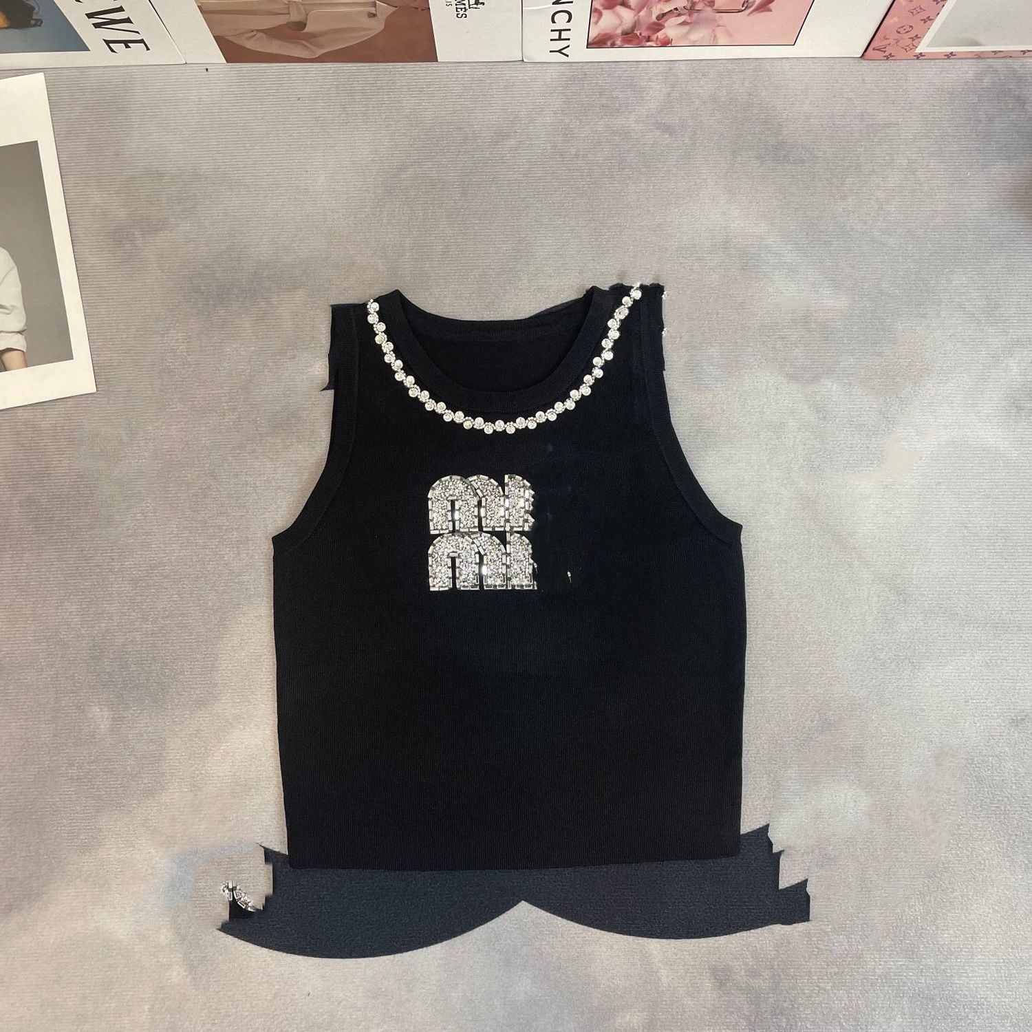Nieuw ontwerp dames kralen strass letterborduurwerk gebreide tankvest camis