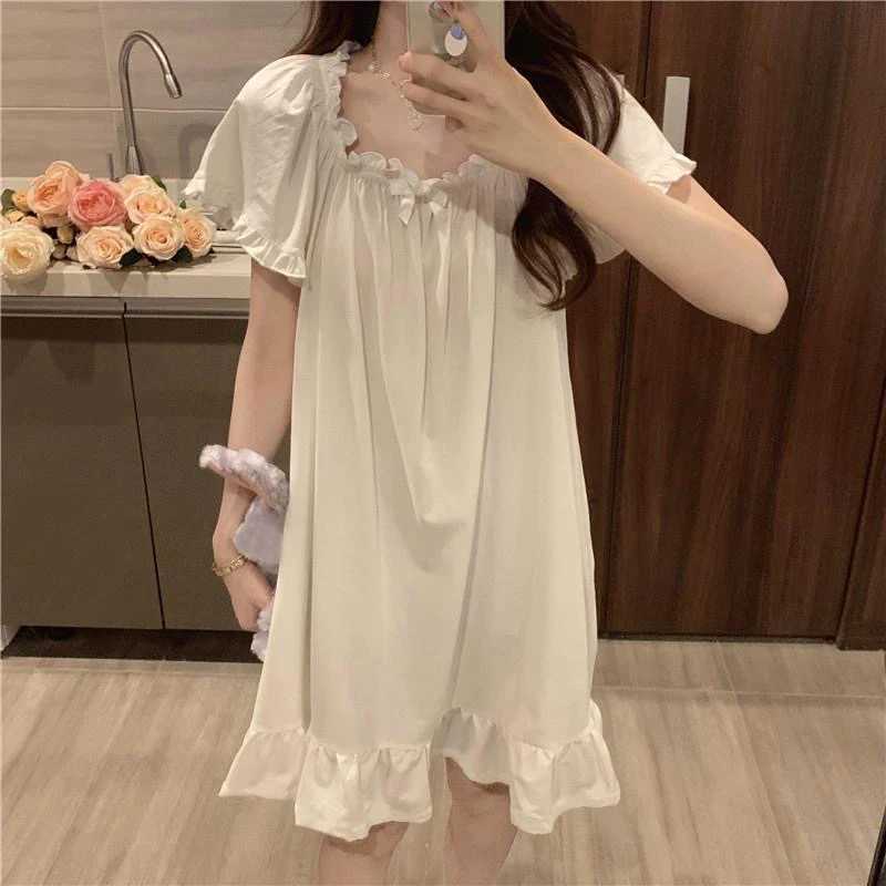 Sexy Pyjama Kurzarm Pyjamas Kleid Kleid Kleid mit soliden weißen Nachtwäsche Sommer sexy Dessous Koreanische Mode Pijama lässig Home Nighthawn Frau Kleider 240410