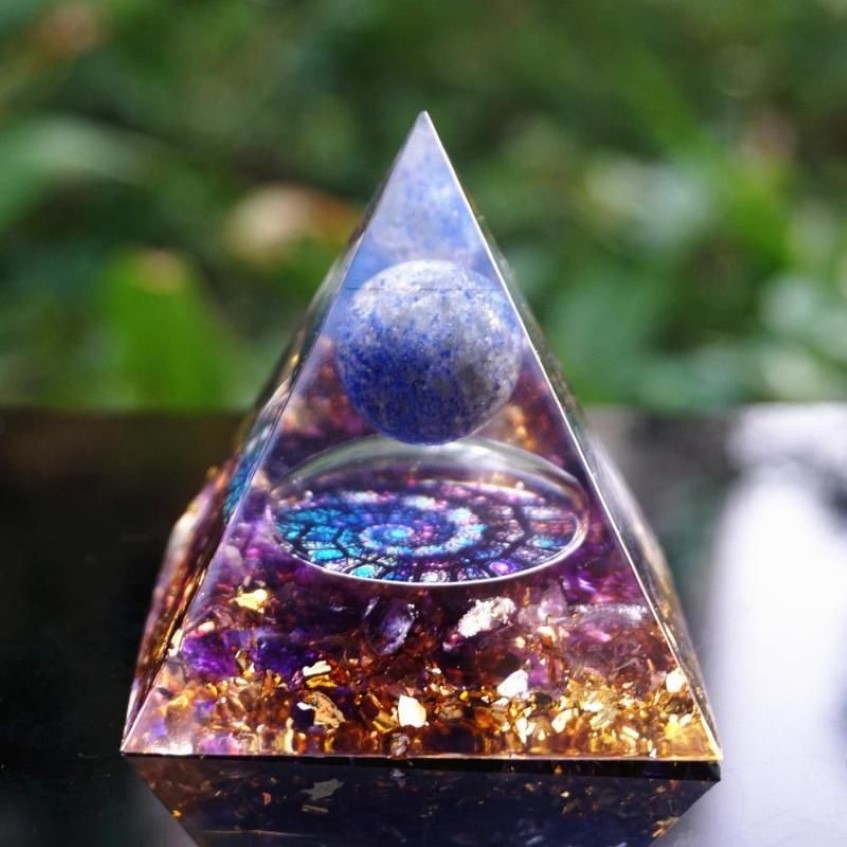 HANDGEMACHTE LAPISLAZULI-KUGEL-AMETHYST-ORGON-PYRAMIDE 60MM260x