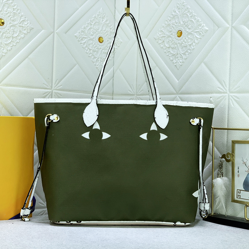 Designer Tote Women's Luxury Handbag Shoulder Bag Underarm Bag Travel Bag Stor Capacity Shopping Bag Cowboy Bag Hög kvalitet
