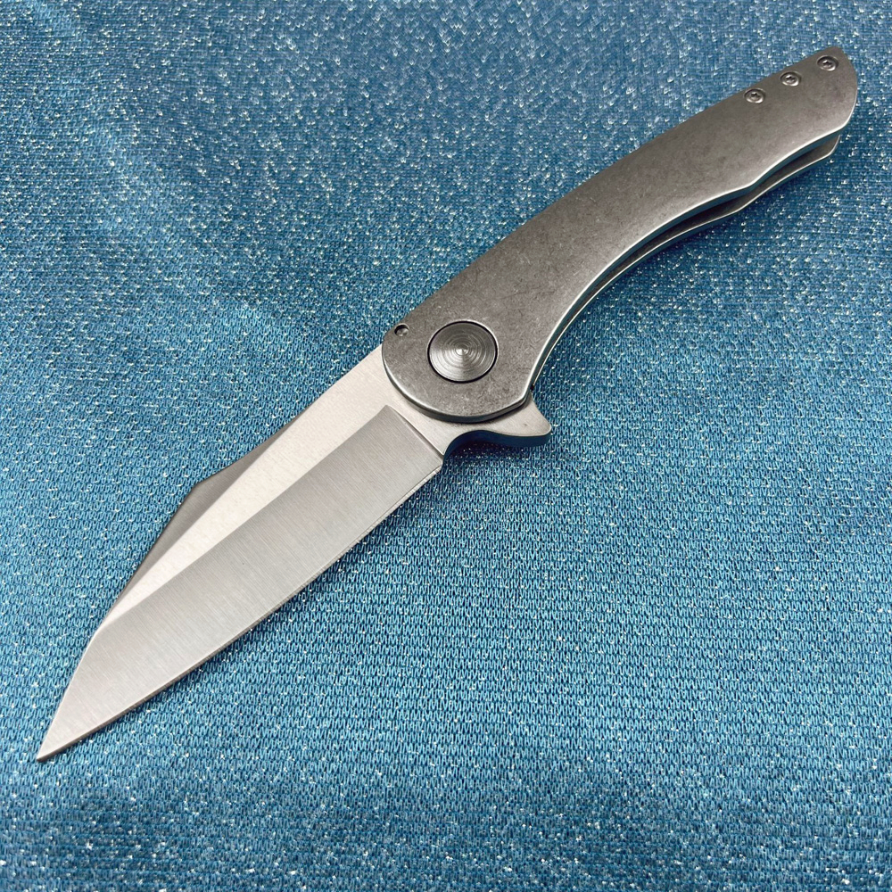 Coltello pieghevole Flipper di alta qualità 7Cr13Mov Satin Tanto Blade CNC in acciaio inossidabile in acciaio inossidabile cuscinetto da campeggio esterno escursioni EDC COLPI