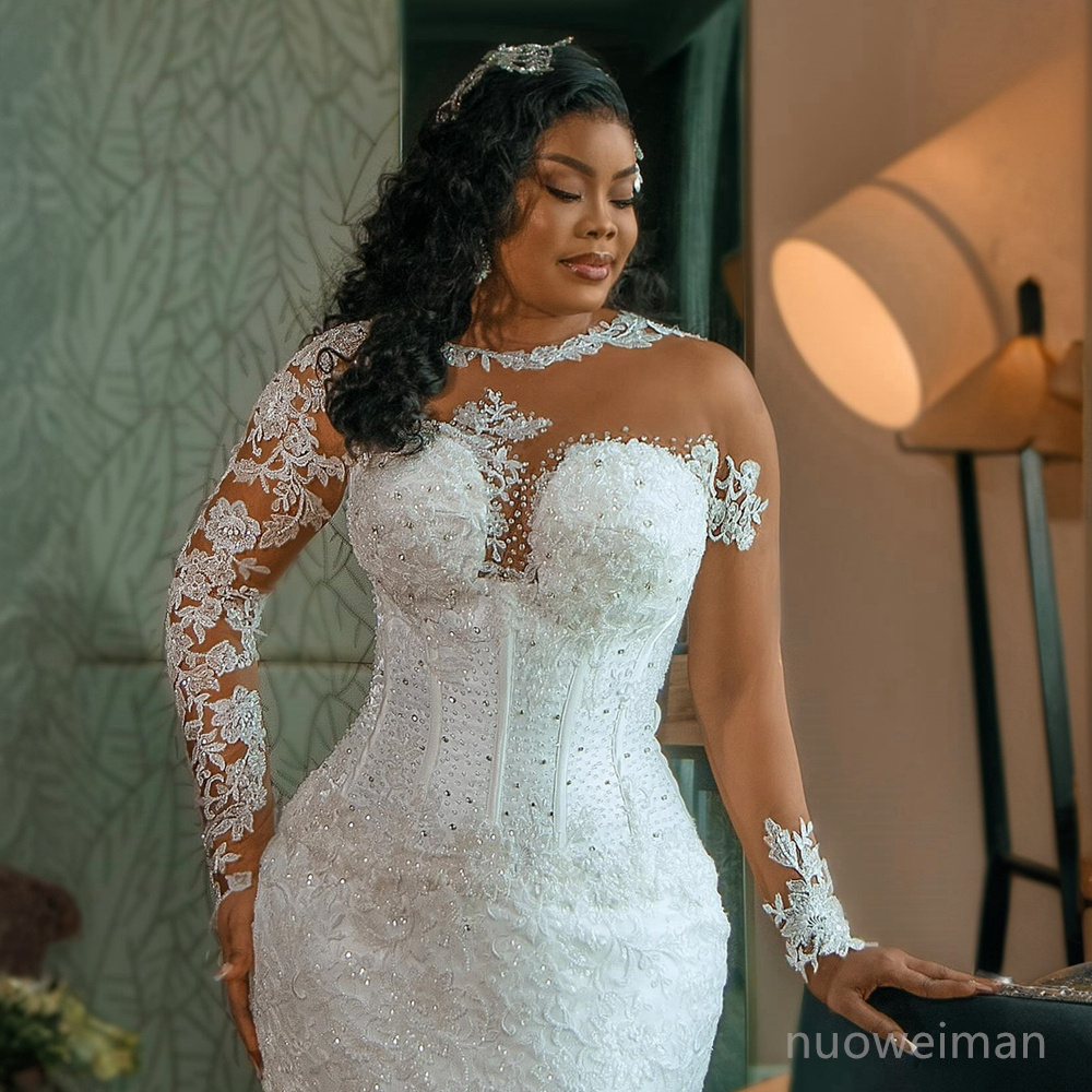 Luksusowa sukienka ślubna dla syreny panny młodej Plus Sheer Secion Długie rękawy koronkowe suknie ślubne z odłączonym pociągiem do małżeństwa dla Nigerii Czarne kobiety NW029