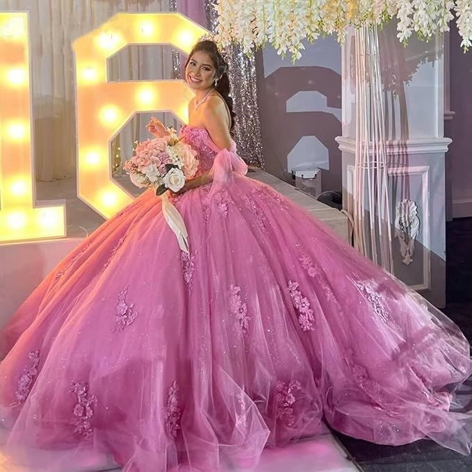 2024 فساتين Quinceanera أنيقة تول الوردي قبالة الكتف الأكمام القصيرة الدانتيل حبات الكريستال حلوة 16 فستان القوس فيديس دي 15 حفلة موسيقية حفلة موسيقية