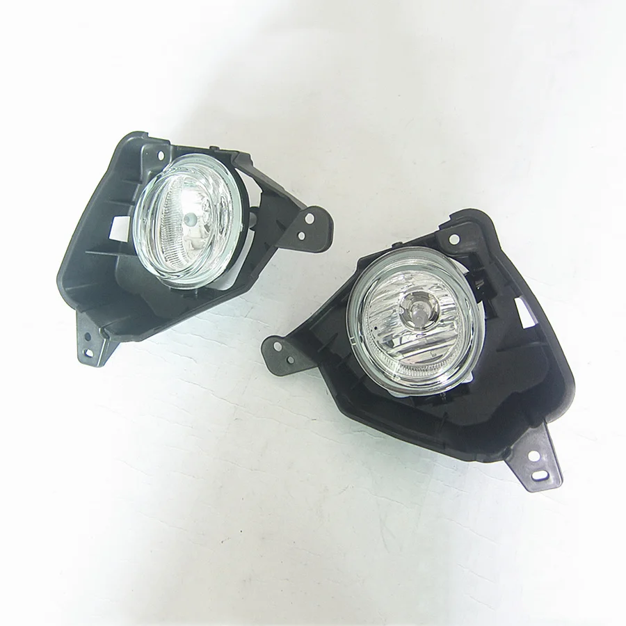 Acessórios para carros Peças do corpo 1 Conjunto de lâmpadas de nevoeiro com tampa pintada de lasca para Mazda 2 2012-2015