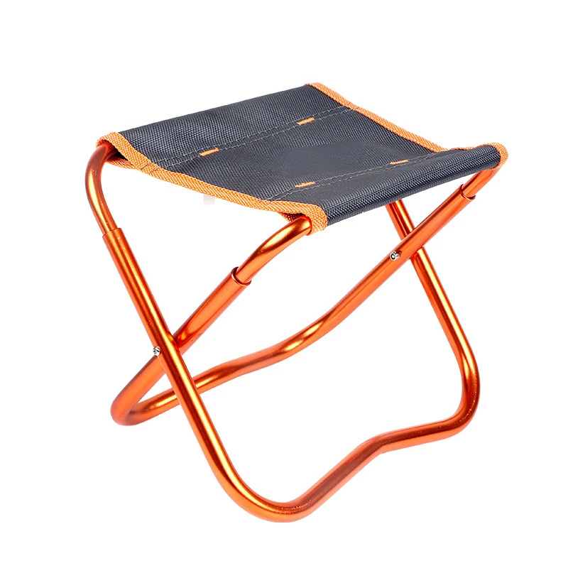 Mobilier 1nouveau petit tabouret pliant banc tabouret portable extérieur jument ultra léger métro train voyage pique-nique camping pêche chaise pliable