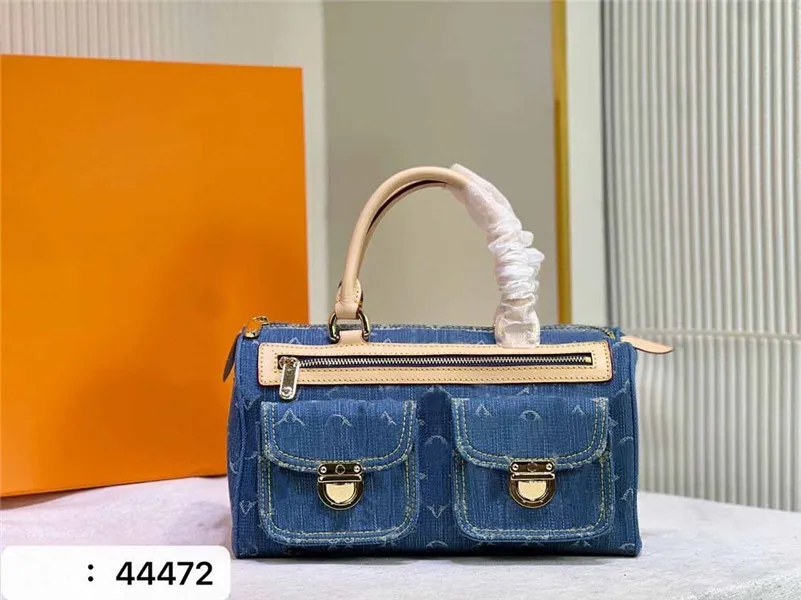 Designer Luxury Buggy GM Denim 2way M44472 Diagonal suspendu denim Femmes Buggy Coton Châle bleu Sac à main épaule