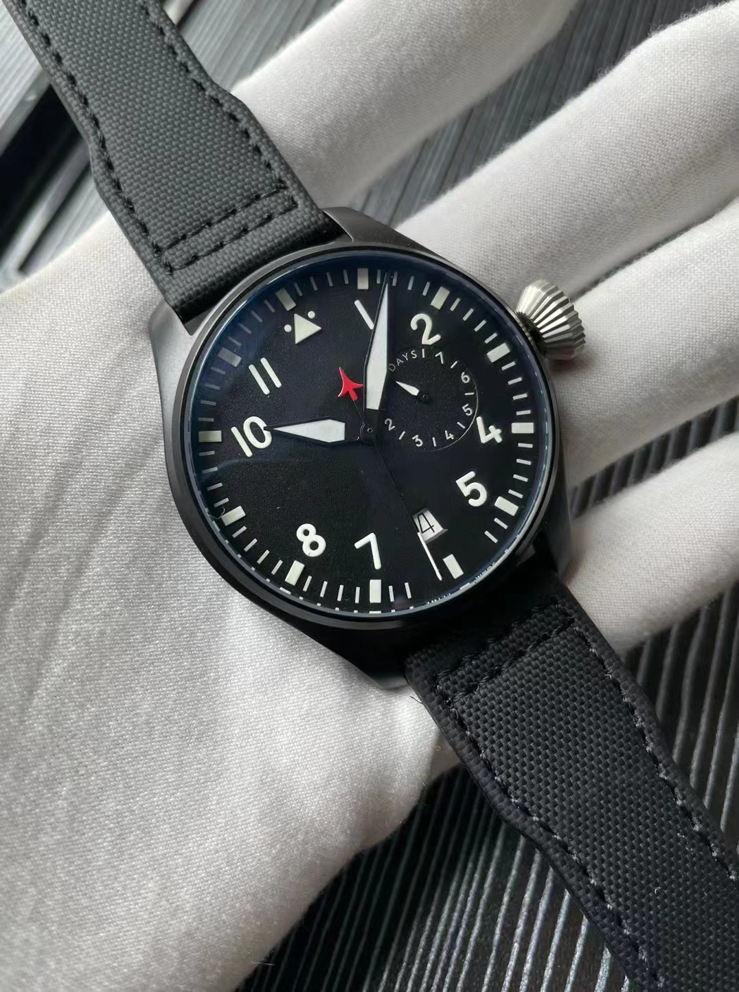 Advanced Men's Casual Watch z najwyższej jakości automatyczny ruch mechaniczny Rezerwa AAA+wysokiej jakości szafir szklany skórzany pasek kalendarz Wodoodporny bezpłatny wysyłka