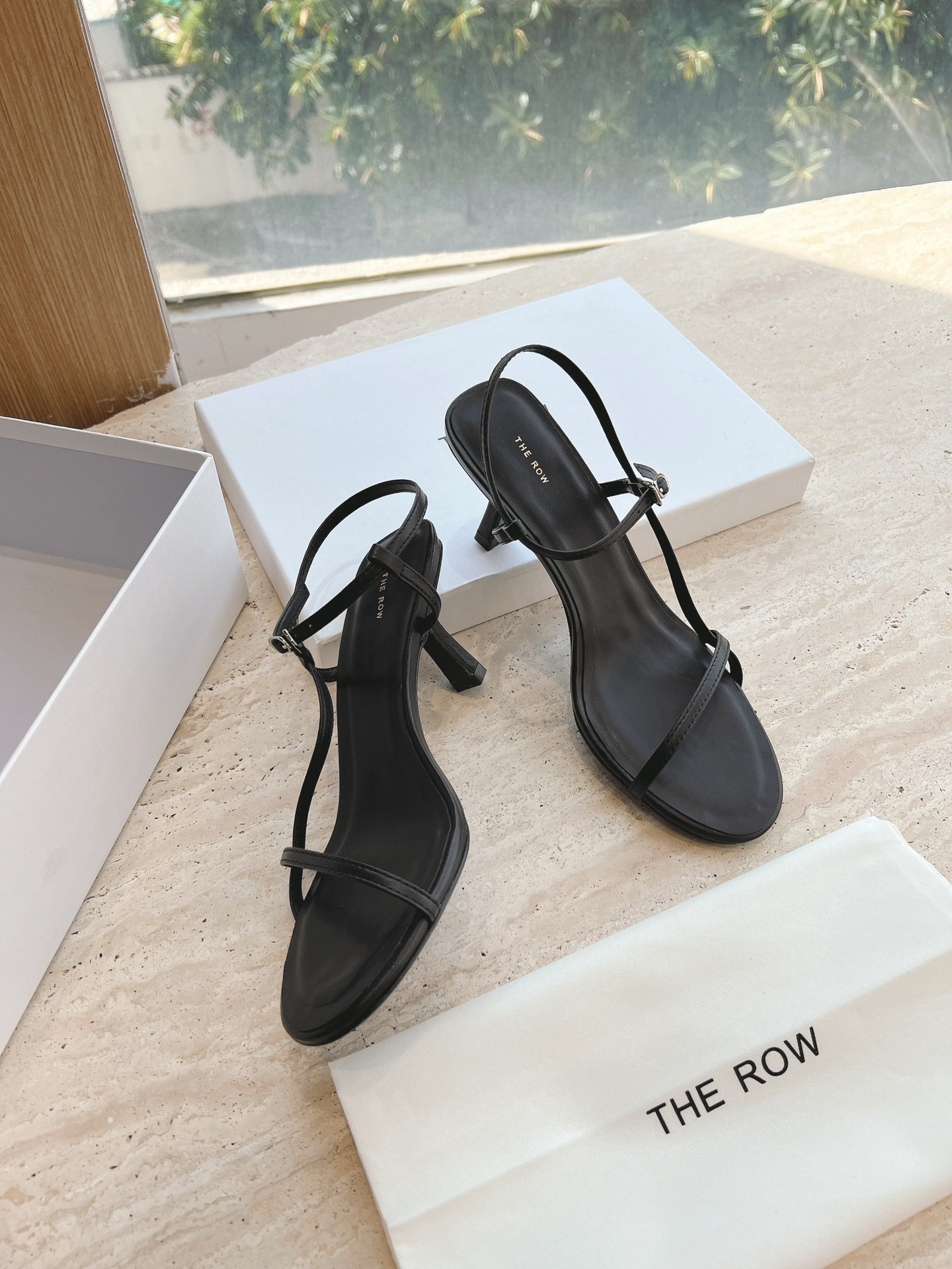 Scarpe da donna La fila sandalo nudo nero vera vera pelle vera sandali minimalisti sandali di fibbia regolabili chiusura da 65 mm