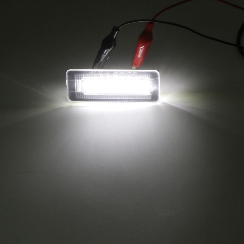 Errore senza errore Super White LED LAGGIO LIMA LIMA LIMA LAMPAGGIO MERCEDES BENZ 450 451 W450 W453 18