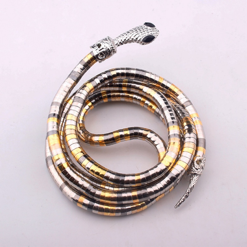 Collier de cou créatif Snake Choker Bracelet Personnalize Girl Snake Wrap peut être utilisé comme des colliers pour femmes Bangle Halloween Bijoux