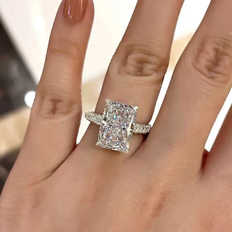 Wedding Rings Huitan Classic Design Womens Wedding Rings Simple Rectangular Cubic Zirconia Ring Eternity Love Accessories Gift Luxury Jewelry