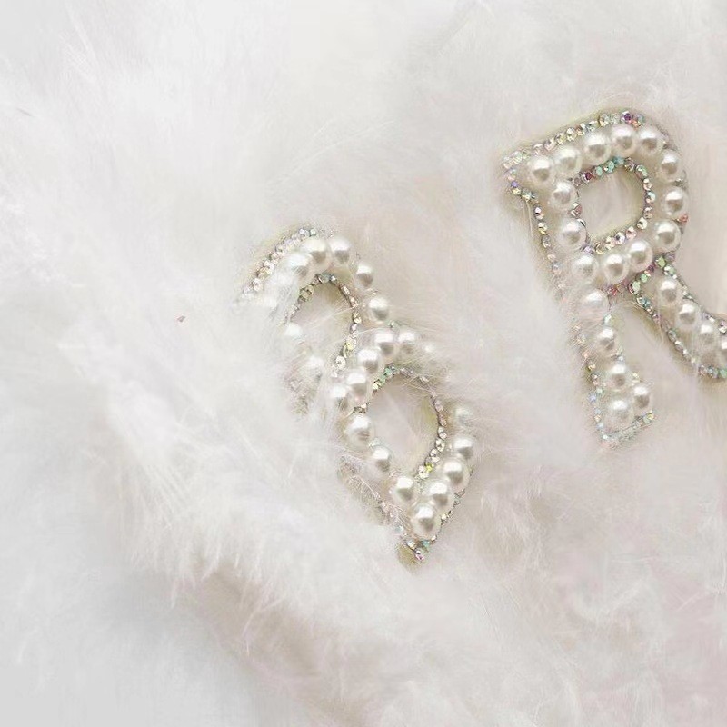 Luxury Pearls Feather Bride Fan para suministros de fiesta de bodas Fans de dama de honor accesorios de novia accesorios blancos CL3456