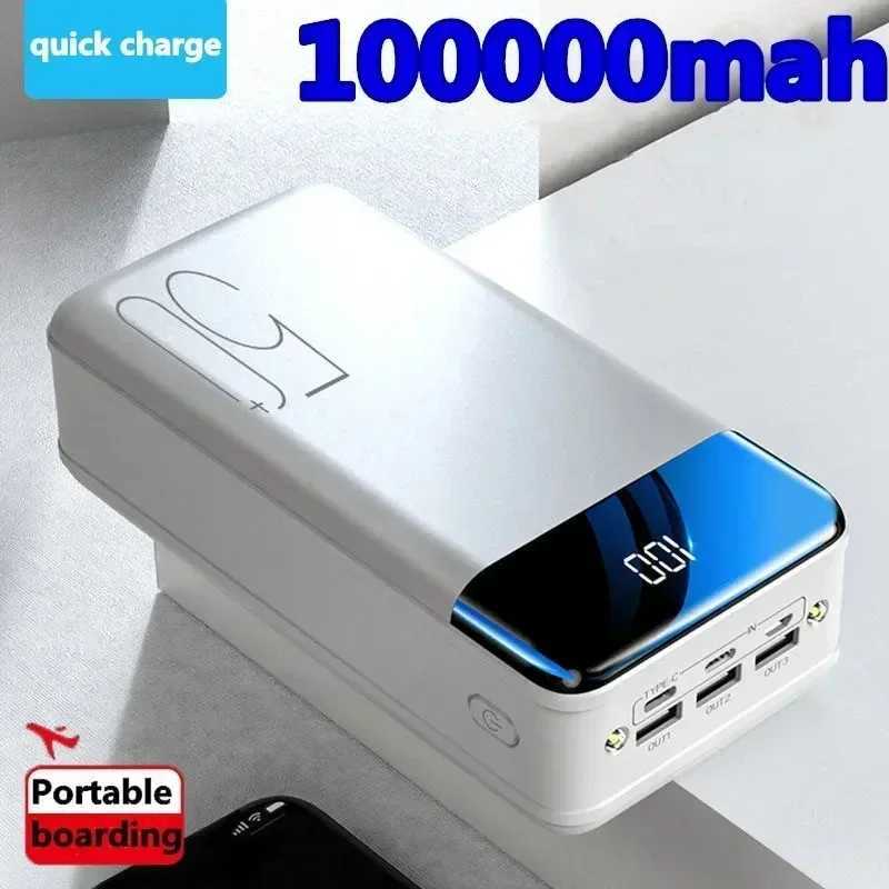 Banks d'électricité de téléphone portable 2023New Ventes à chaud Universal 5V 2.1a Charge rapide 100000 mAh grande capacité Charge Bankfast ChargingMobile Power 2443