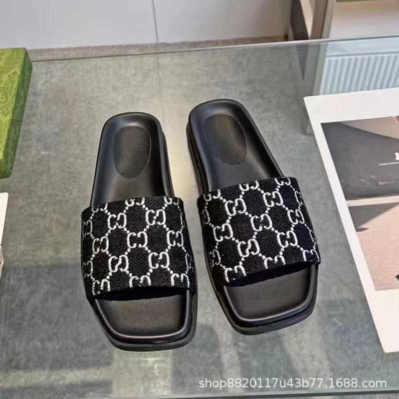 24% korting op designer schoenen Home Square Head voor buitenkleding met geborduurde letters platte bodem grote paar slippers goederen