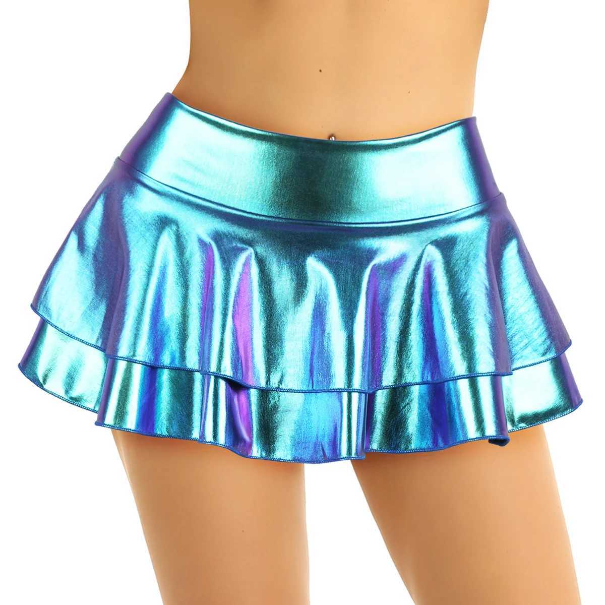 Robes sexy urbaines dpois femmes brillantes en plissée métallique mini jupe adulte à basse hauteur jupes élastiques à volant costume de danse rave carnaval vêtements 240403