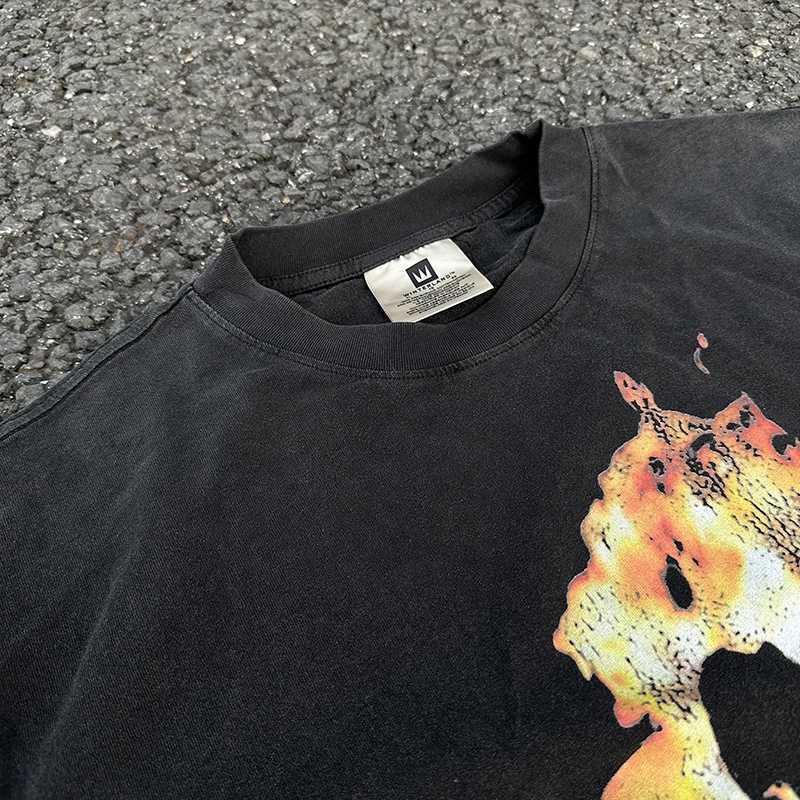 Men's T-Shirts Vintage Series Round Neck Oversized T Shirt American Style Hip Hop Flame Man Print High Street Casual Men Women 1 1 Fashion Tops J240402