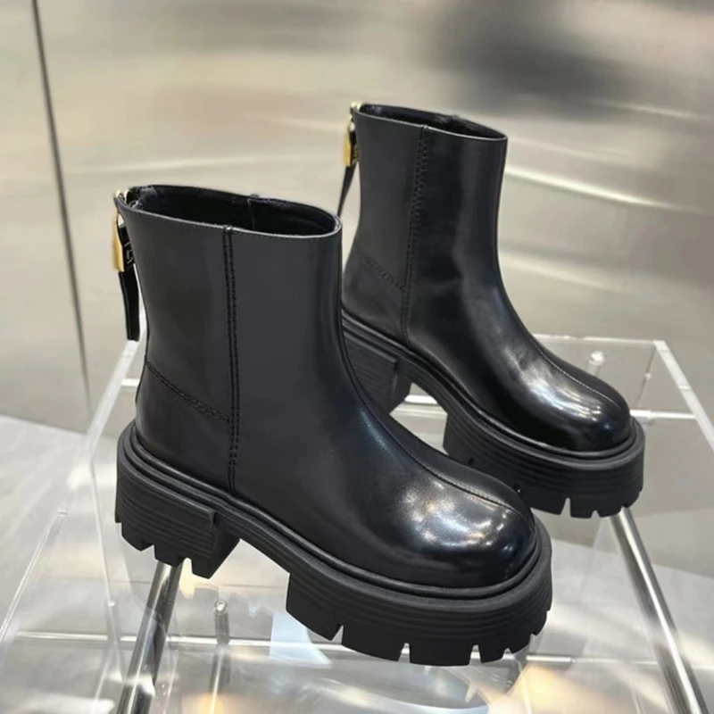 Boots 2022 Merkontwerp enkelschoenen voor vrouwen glijden op zwart lederen platform laarzen vrouwen dikke hiel dames chelsea laarzen winterschoenen