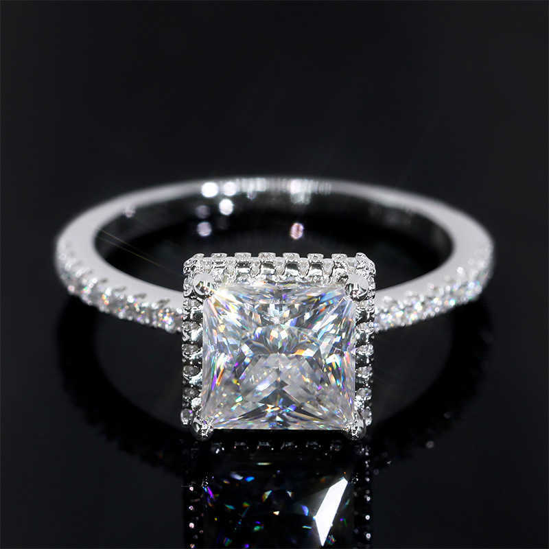 D-color Mosang Stone 925 Silver Ring 2/3 Princess Fang Mosang Stone Womens Proposal as a Gift for Girlfriend OOBO