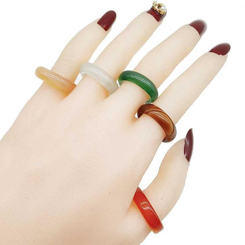Band Rings /batch wholesale New Bohemian mixed color agate finger rings for women hot natural grain joint rings for girls party wedding gifts