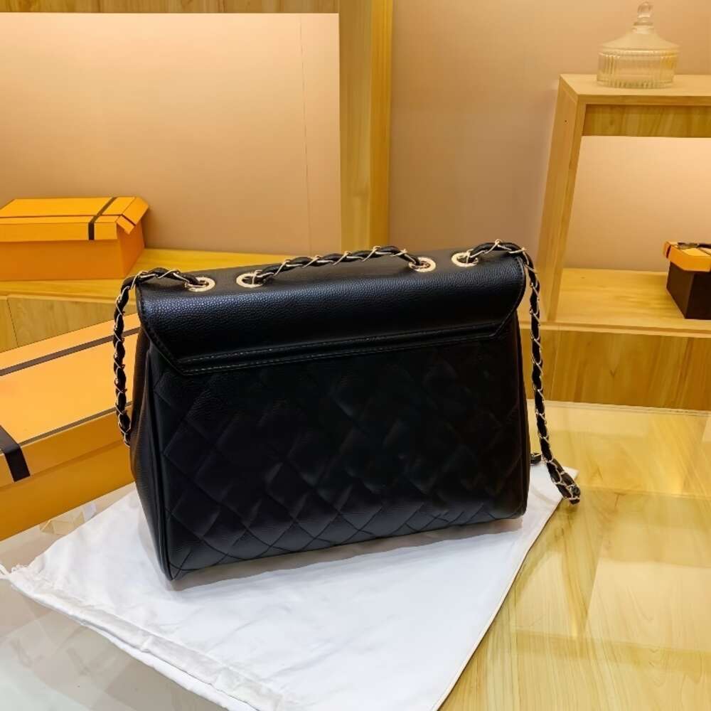 Bolsa de couro designer vende bolsas femininas de marca com 50% de desconto popular bolsa de ombro único novo estilo de moda corrente rômbica de grande capacidade