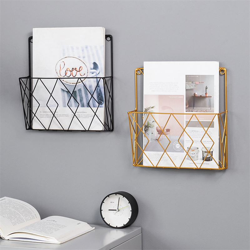 Modern Wall Mounted Magazines Newspaper Storage Rack Home Bedroom Hanging Book Display Shelf Metal