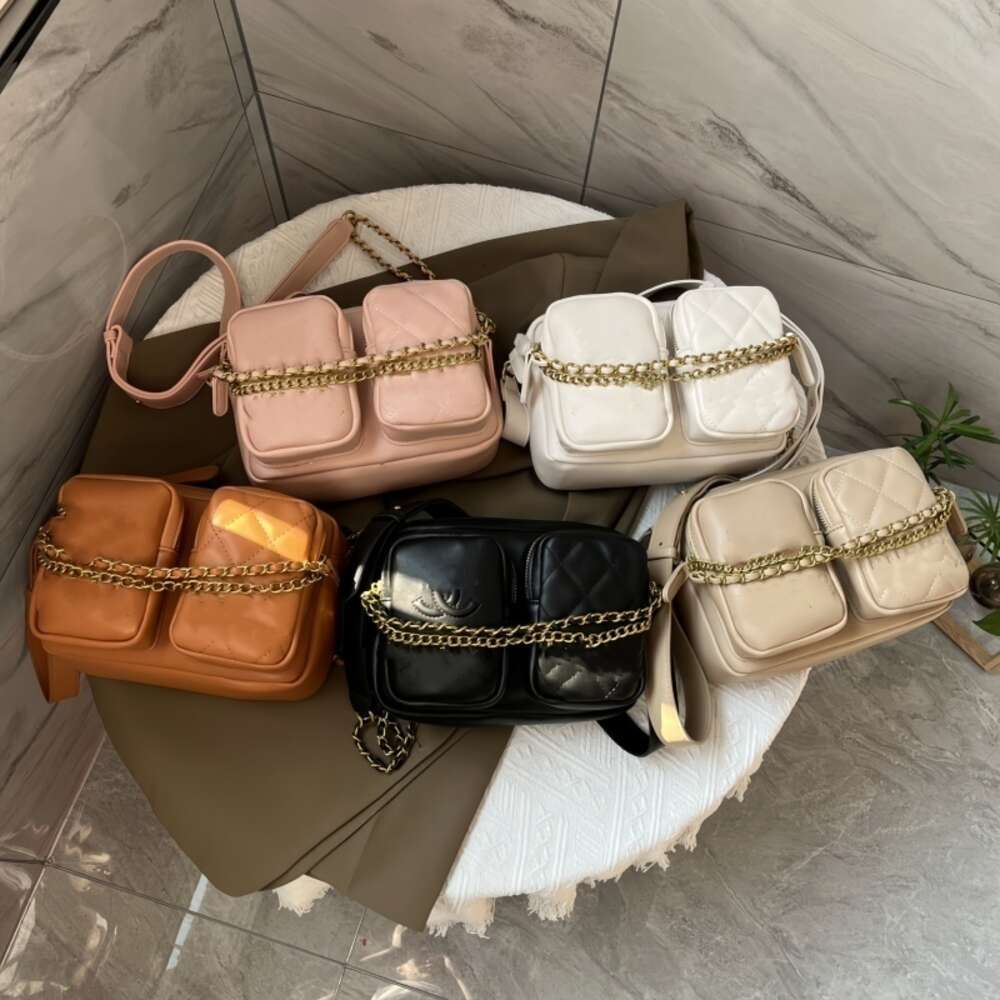 Tasarımcı Çantalar Kadın Çantalar Satıyor% 50 İndirim Çantası Yeni Kırmızı Küçük Modaya Modaya Modeli Zincir Bir Omuz Crossbody Under Embl Square