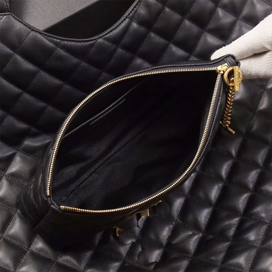 Luxury Tote bag Women's designer shopping bag Cowhide handbag purse Large capacity metal Y logo Shoulder bags Lined with two zippered wallets Vintage travel handbags