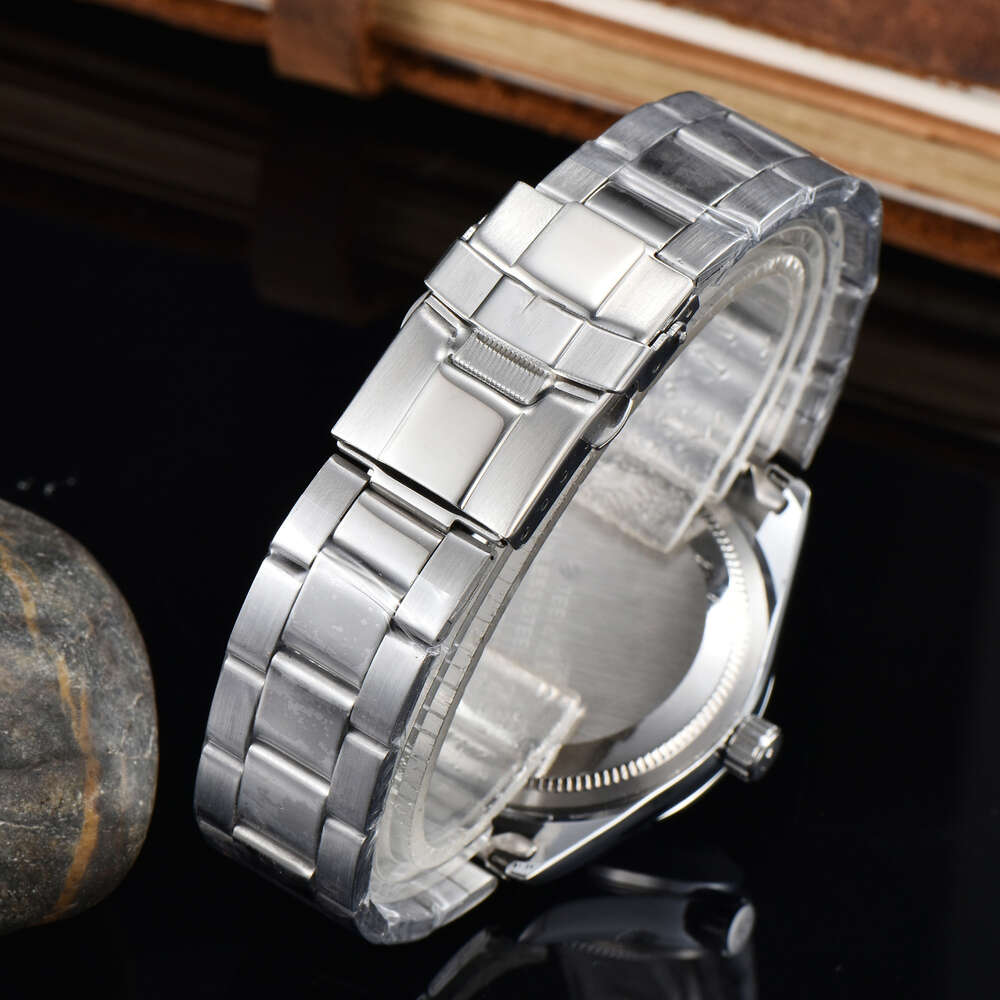 79 2023 Laojia Lightning Quartz Table Magnetic Men's Watch Log