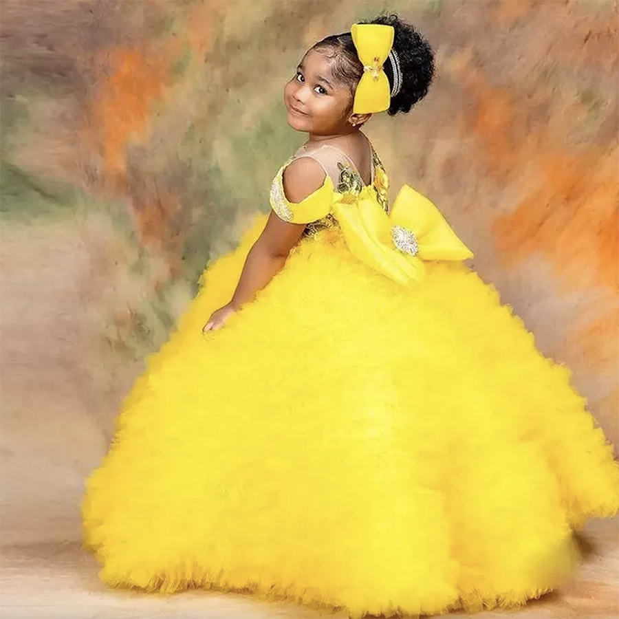 Dresses Lovely Yellow Wedding Flower Girl Dresses Sheer Neck Ball Gown Kids Birthday Party Gowns Beaded Bow Tie Toddler Pageant Wears