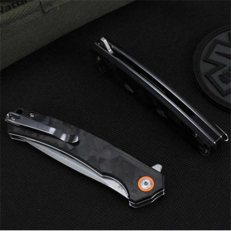 Kesiwo GT964 EDC Folding Knife Carbon Fiber Handle D2 Blade Ball Bearing Flipper Camping Fishing Survival Pocket Outdoor Kitchen Hunting Knife