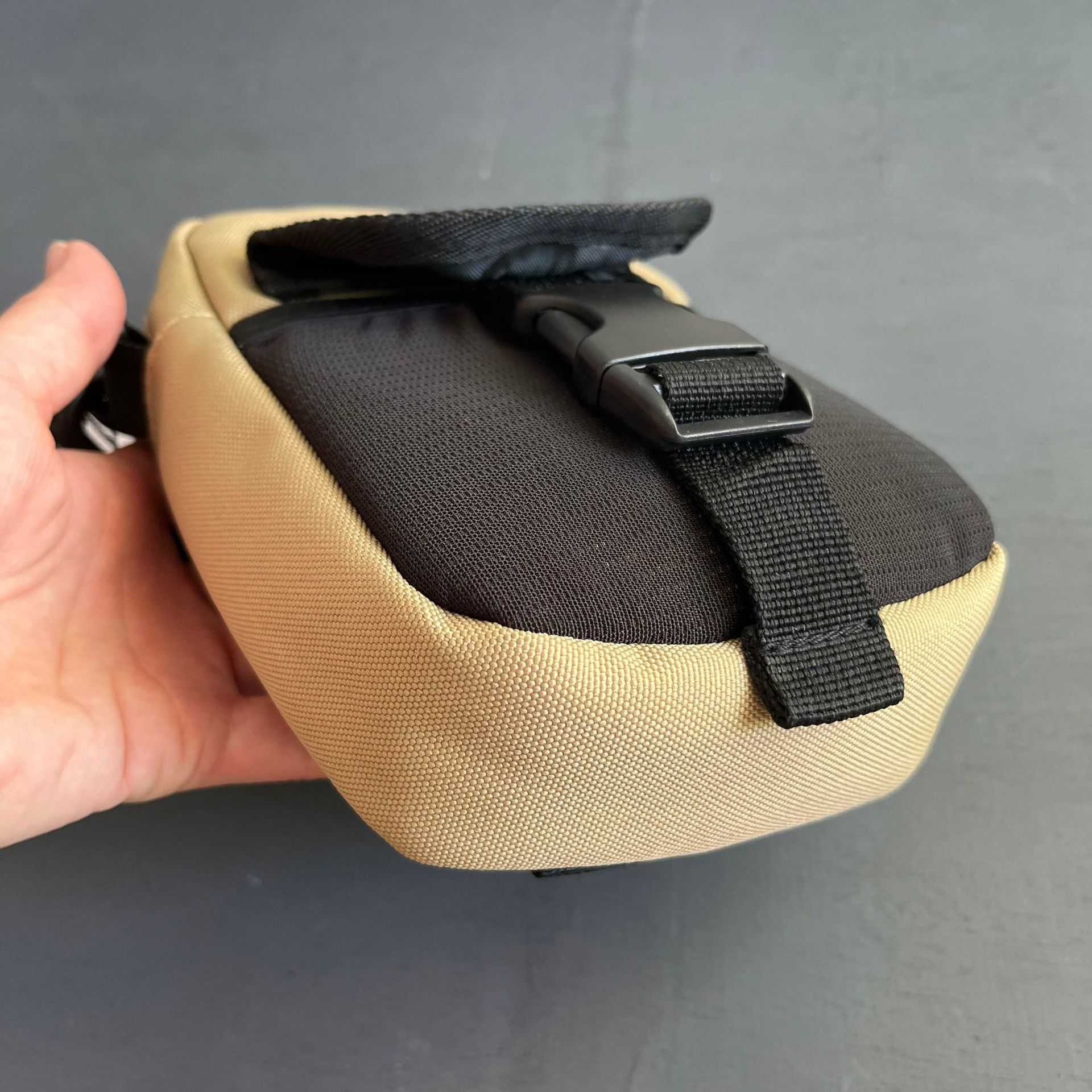 Projektantka torba Carhartbag Pakiety dzienne w torbie na pojedyncze ramię w pracy Crossbody Telefon komórkowy Mężczyzna i kobiety sporty sportowe Sporty Sporty Mały kwadratowy trend