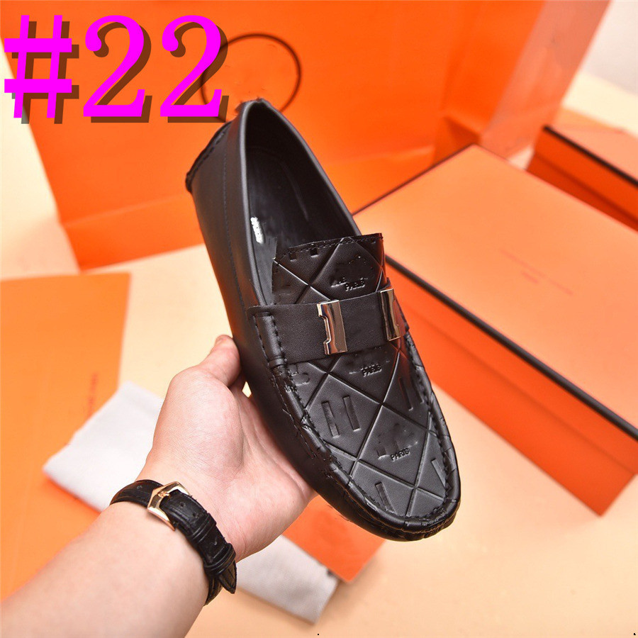 40Model 2024 Mocassins de grife masculinos SLUPE ON DOIS SAPATOS DIVERTIVOS Casual Handmade Moccasins Sapatos de couro de luxo Man Shaps Lofer Mocassin Home