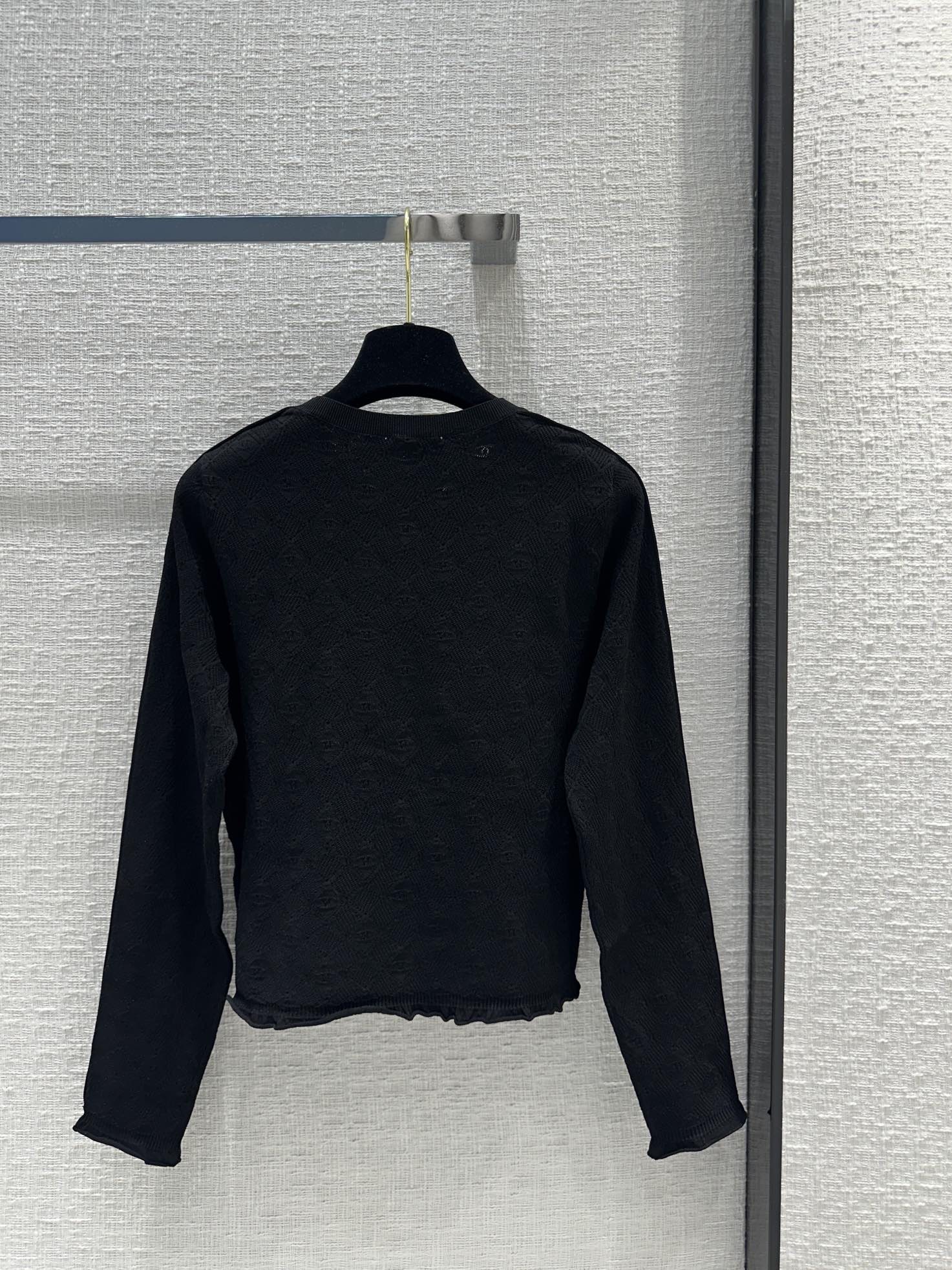 Milan Runway Sweaters 2024 New Spring O Neck Long Sleeve Tops Märke samma stil Rockar Kvinnors designertröja 0406-1