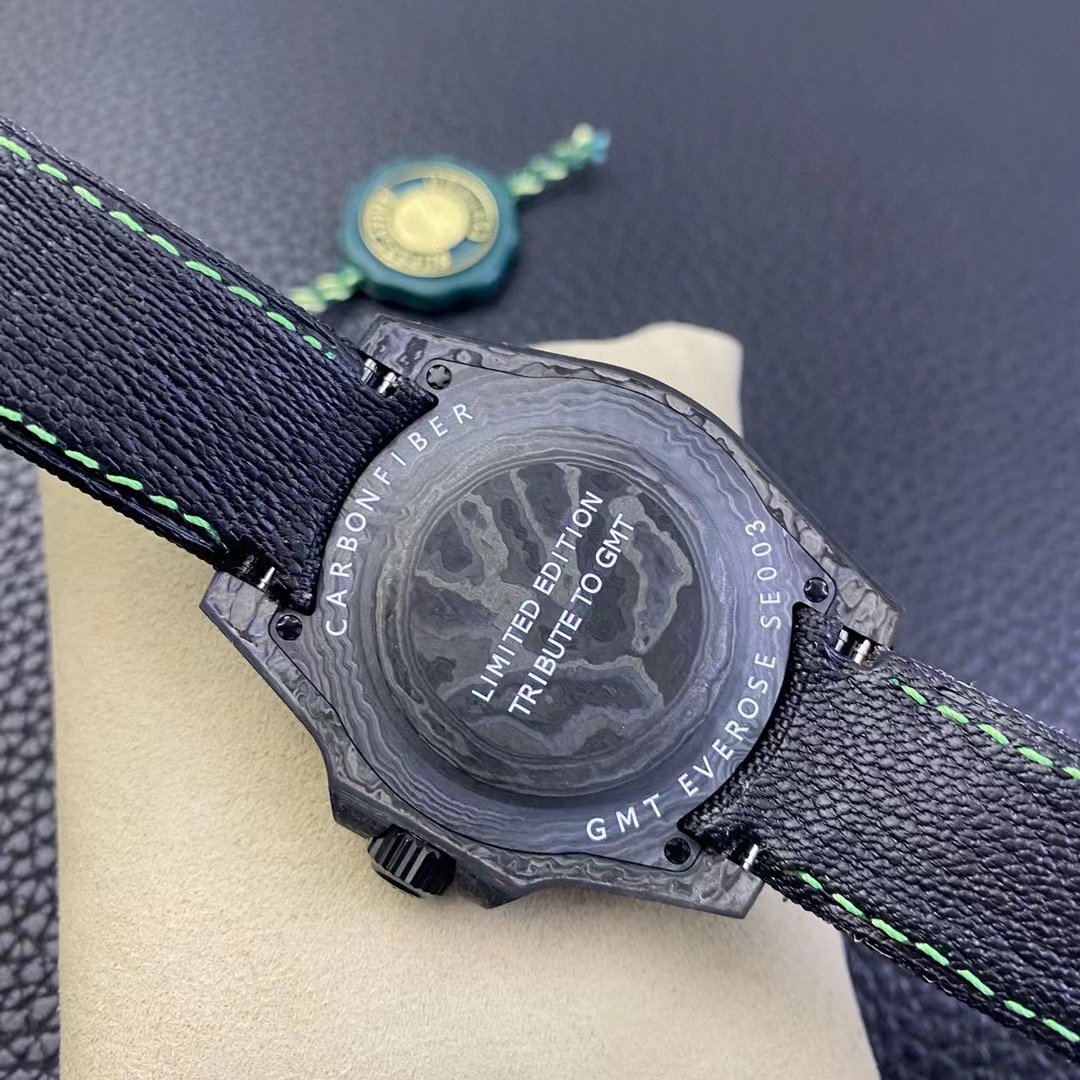 2024 Diw Custom Edition Mens Watch Carbon Fiber Диаметр корпуса 40 мм толщиной 12,4 мм искусственное волокно плетено с Cal.3186 Движение