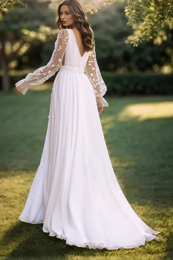 Élégant dentelle florale une ligne robes de mariée sexy profonde V cou de couche plissée Boho Robes nuptiales avec des manches longues à manches longues