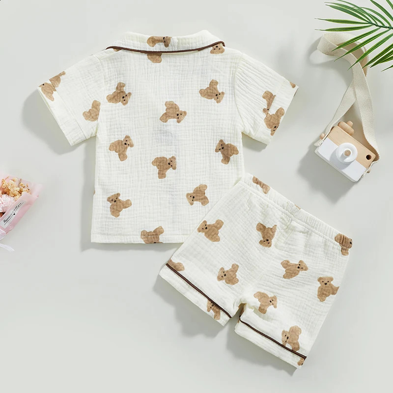 Born Baby Sleepwear Pajama Loungewear Boys Girls Cartoon Bear Print Sleeve Proble Pocket Topsshorts Usisex 240325