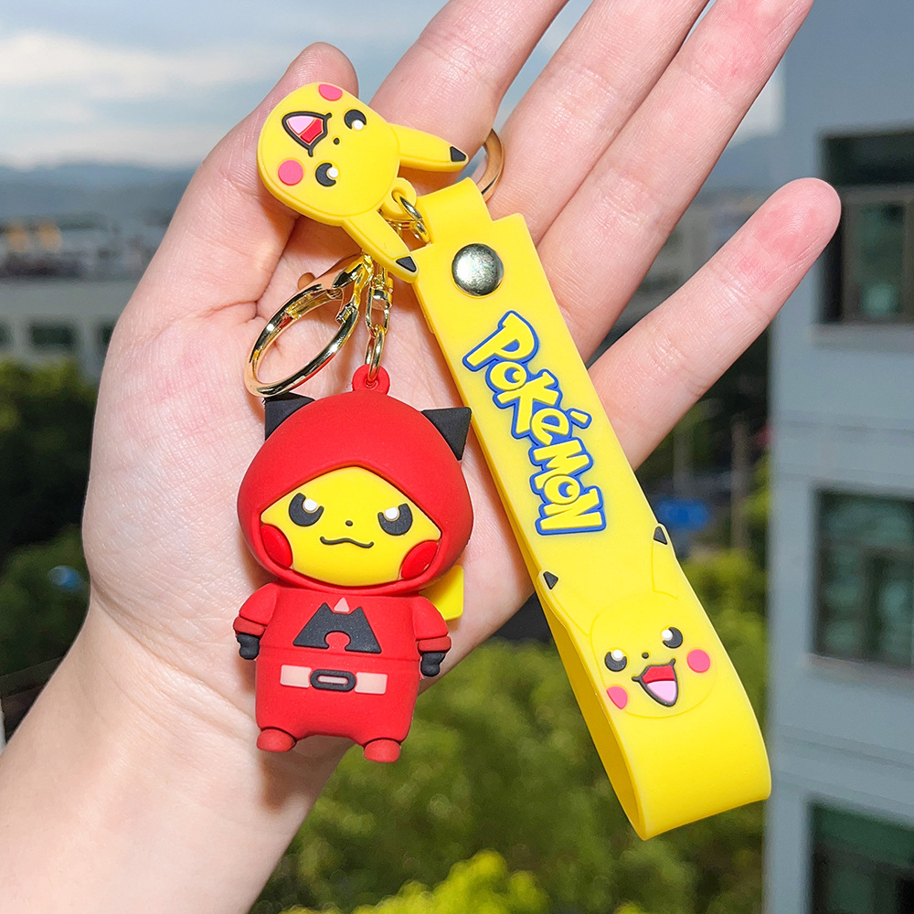 أزياء الرسوم المتحركة فيلم Keychain Character Rubber و Key Ring لسلسلة مفاتيح المجوهرات على ظهره 083636