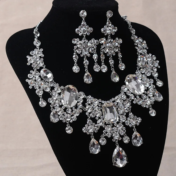 African Beads Jewelry Sets Big Rhinestone Water Drop Statement Necklace Earrings Set Classic Indian Crystal Bridal Jewelry Set 240320
