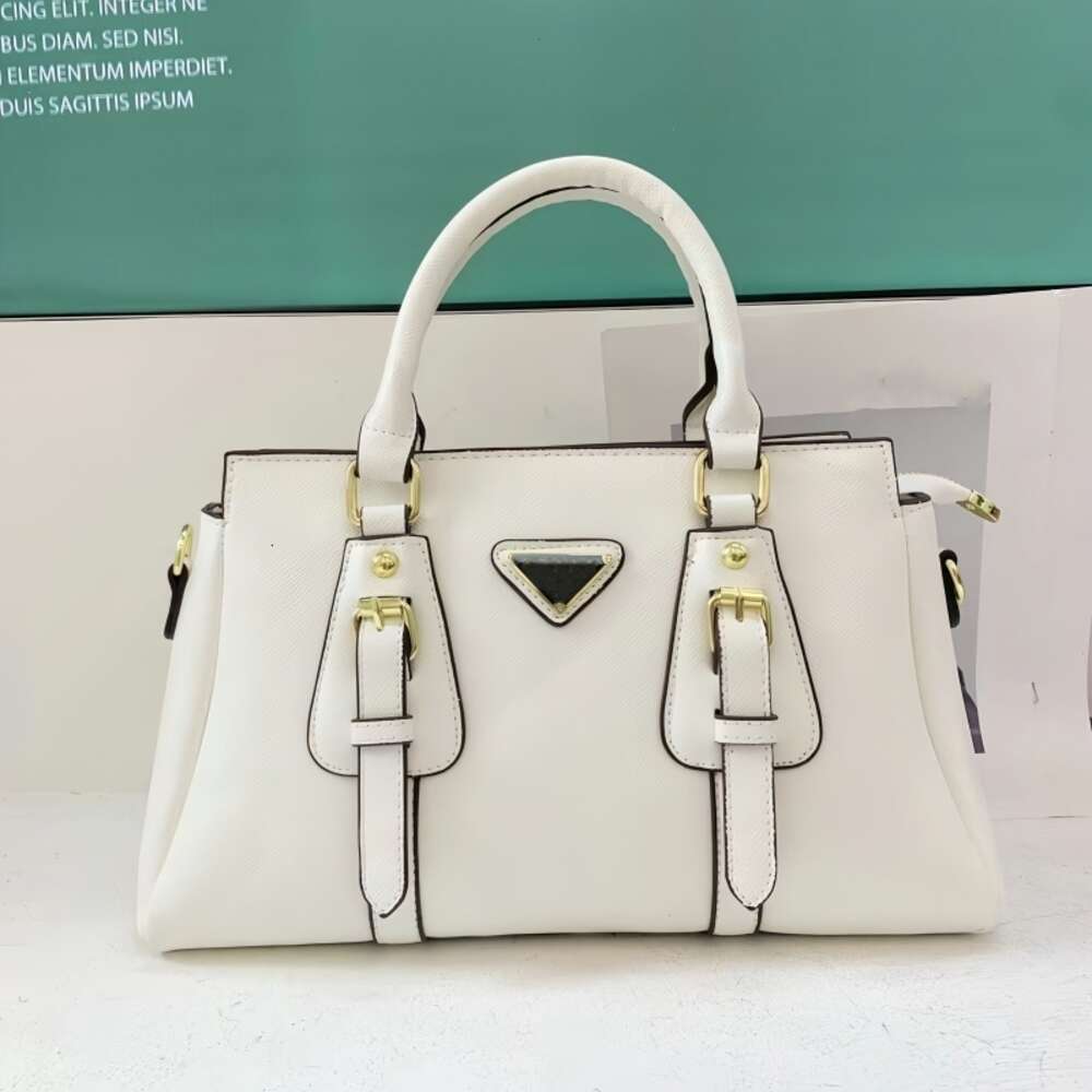 Designer di borsette vende borse da donna con marchio con sconto 50% Nuova borsa da donna Trendy One Spalla Crossbody Tote donne