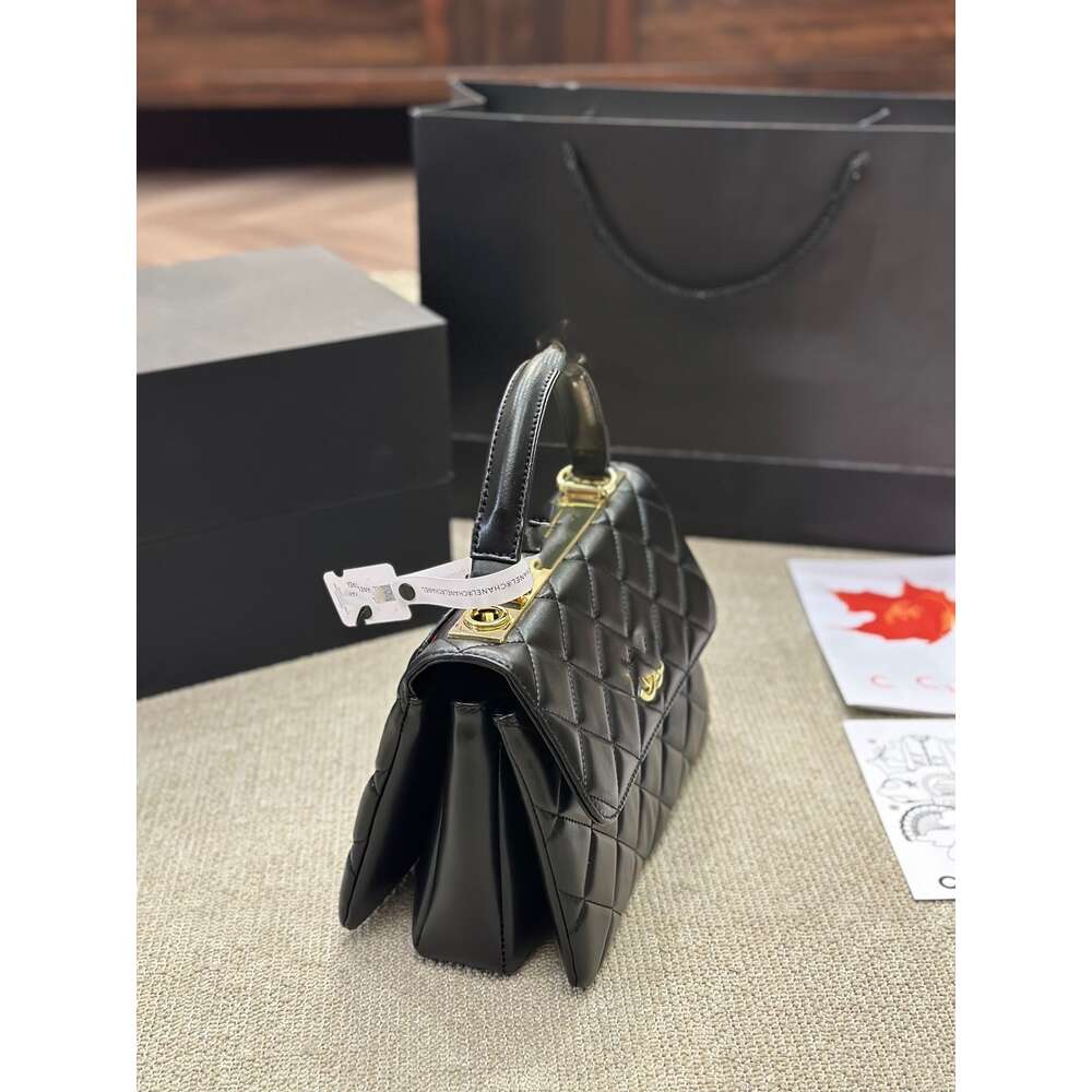 Handbag 85% Factory Shock Price New Xiaoxiangfeng Organ Bag Embossed Leather Handheld Sand Single Shoulder Crossbody Diamond Chain Bag