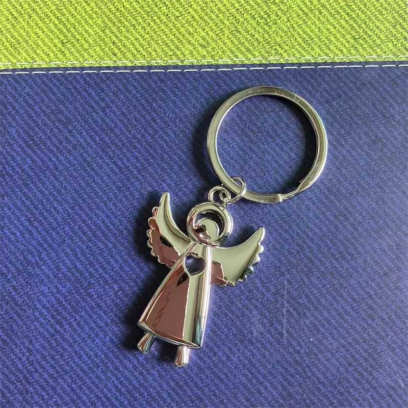 Keychains Lanyards Creative Design Cute Angel Keychain Mens Womens Keyholder Chain Ring Car Chaveiros Llaveros Bag Pendant Charming Wedding Gift Q240403